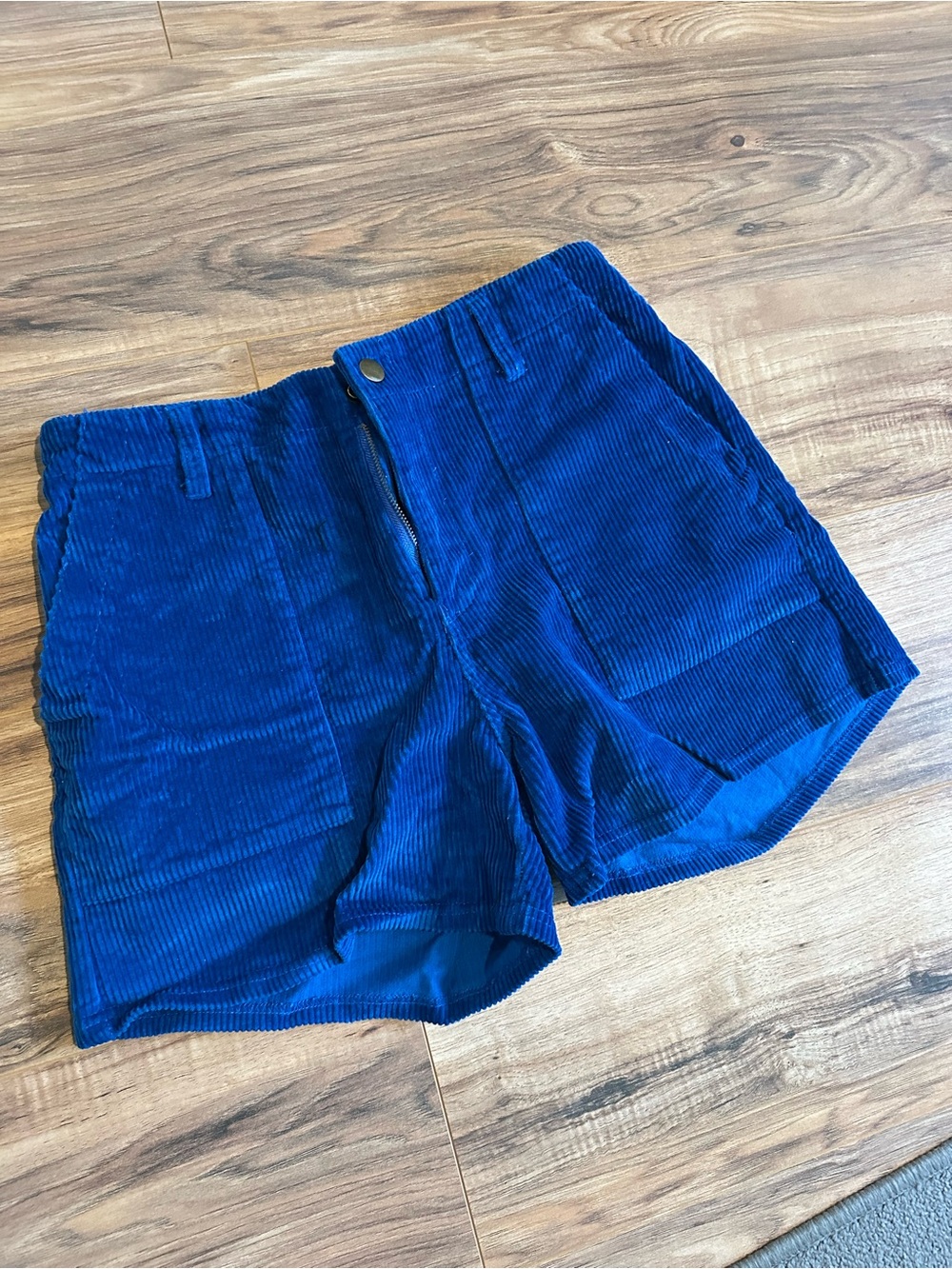 Men’s Blue Corduroy High-Waist Shorts